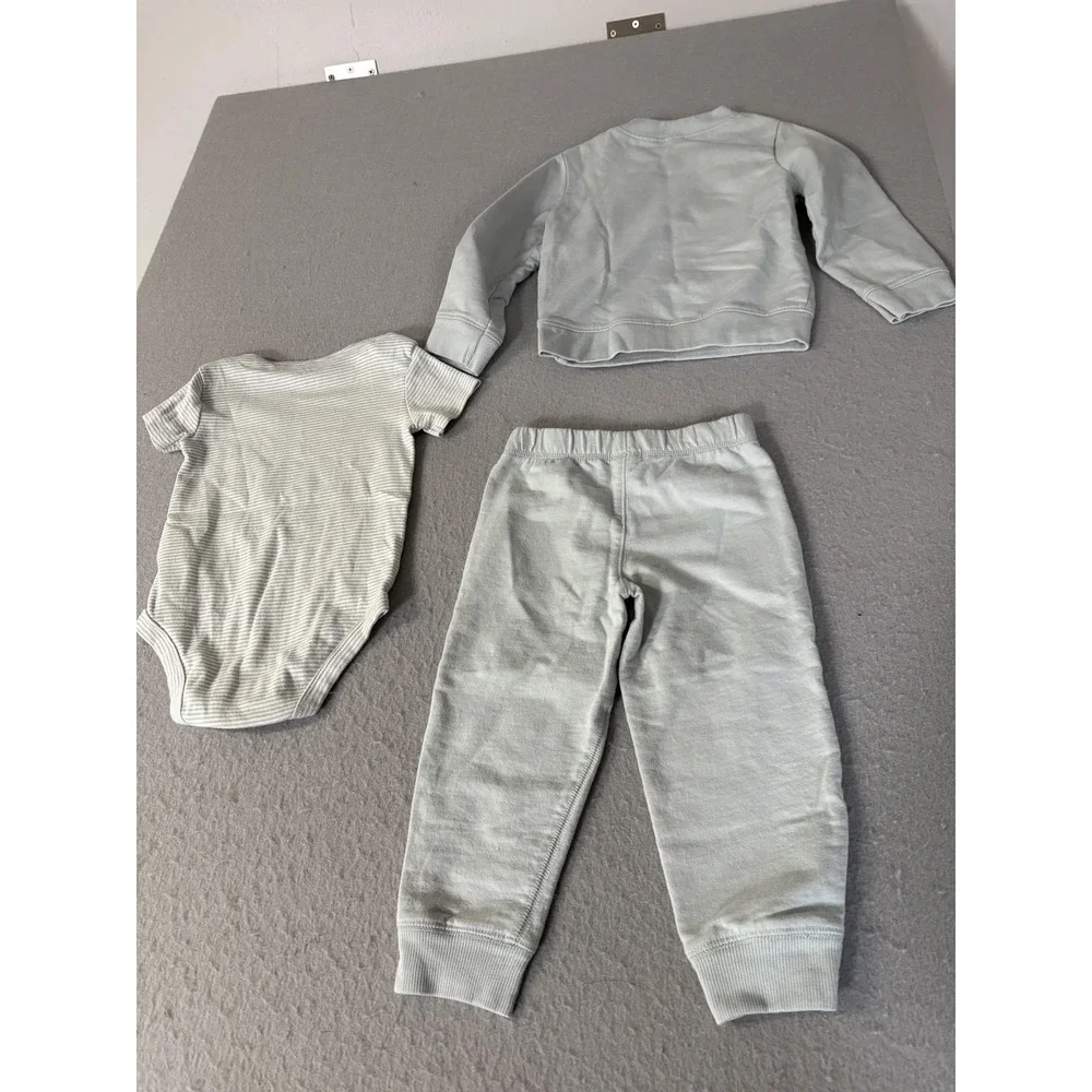 Carters Outfit Set Baby 24 Months 3 Piece Green Bear Sweatshirt Pants Bodysuit‎